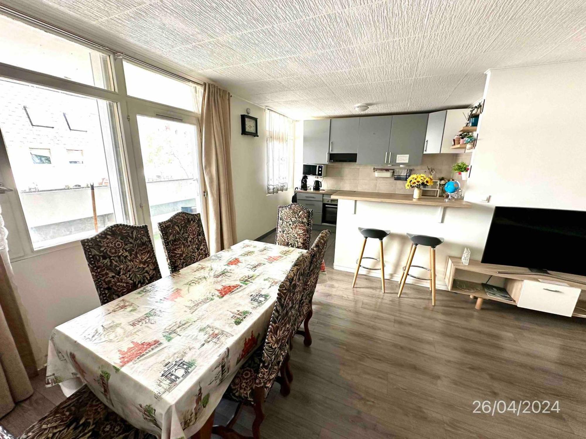 Cosy 74m2 Close To Paris Houilles